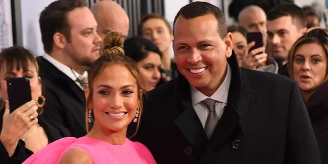 Jennifer Lopez Bersyukur Anak-anaknya Amat Akur dengan Anak Alex Rodriguez