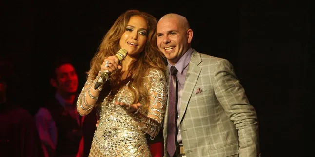 Jennifer Lopez dan Pitbull Rekam Theme Song Piala Dunia 2014!