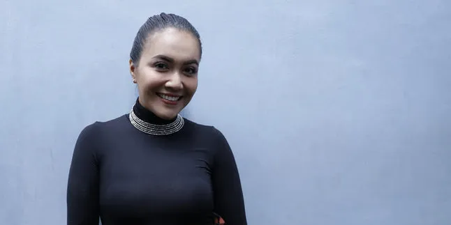 Jerry Aurum Ditahan Karena Narkoba, Denada: Selamanya Kita Keluarga