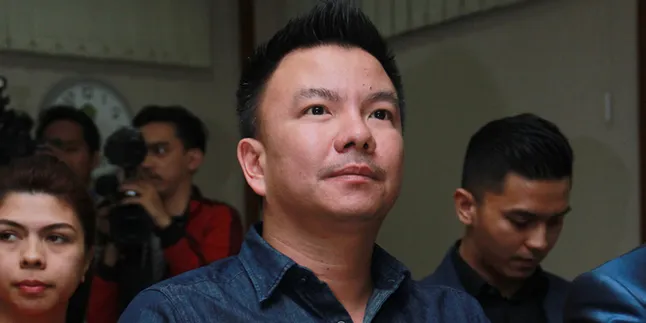 Jerry Aurum Mantan Suami Denada Ditangkap Polisi Karena Miliki Narkoba