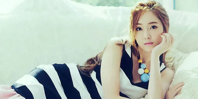 Jessica Girls Generation Curhat Lagi, Resmi Keluar? Jessica Girls Generation Curhat Lagi, Resmi Keluar?