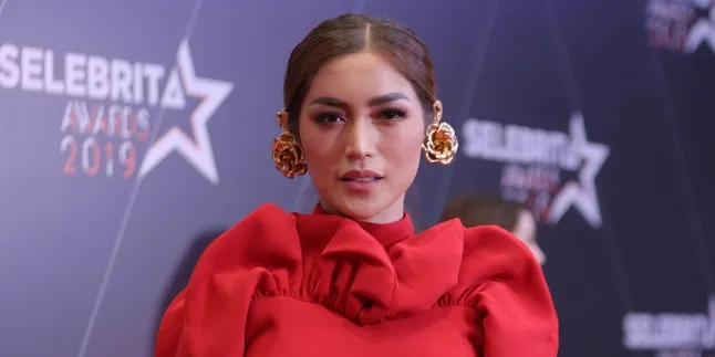 Jessica Iskandar Akui Pernah Selingkuh, Richard Kyle Naik Pitam