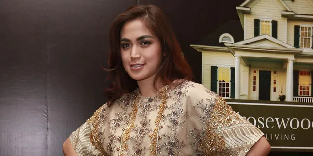 Jessica Iskandar Mau Dicium, Baby El Cemburu dan Menghalangi Jessica Iskandar Mau Dicium, Baby El Cemburu dan Menghalangi