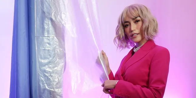 Jessica Iskandar Sampai Batalkan Pekerjaan Gara-Gara Bercak Merah di Wajahnya