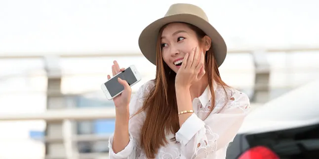 Jessica Jung Ungkap Sosok di Balik Perusahan Fashion Miliknya Jessica Jung Ungkap Sosok di Balik Perusahan Fashion Miliknya