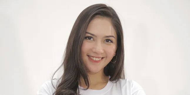 Jessica Mila Sempat Deg-Degan Saat Adegan Ciuman Dengan Rio Dewanto Jessica Mila Sempat Deg-Degan Saat Adegan Ciuman Dengan Rio Dewanto