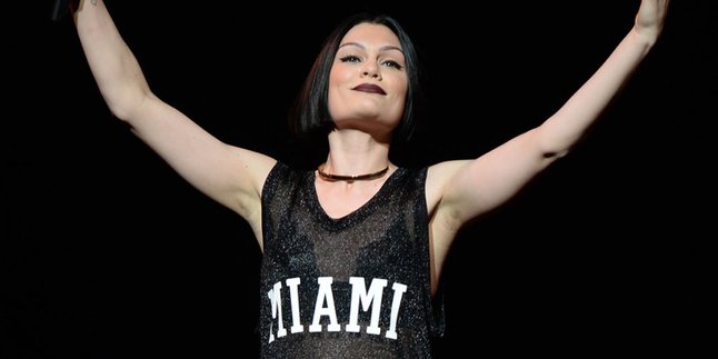 Jessie J Buka Indonesian Choice Award 2016 Dengan Sempurna