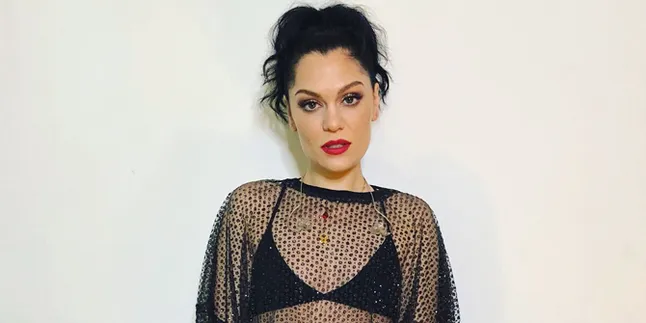 Jessie J Tertangkap Nonton Show Panas Channing Tatum