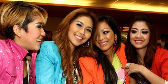 Jessy Foxy Girls: Masa Hari Valentine Kasih Keperawanan?