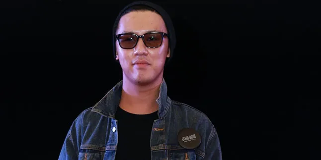 Jevin Julian Berbagi Cerita Kecintaannya di Dunia Musik