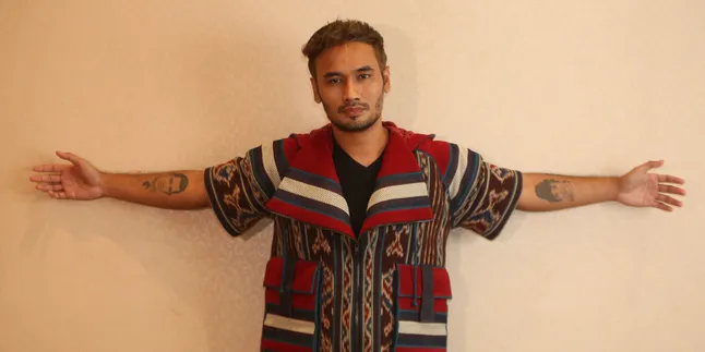 JFlow Akan Mendukung Jika Ada Yang Inisiatif Galang Dana Untuk Anak Denada JFlow Akan Mendukung Jika Ada Yang Inisiatif Galang Dana Untuk Anak Denada