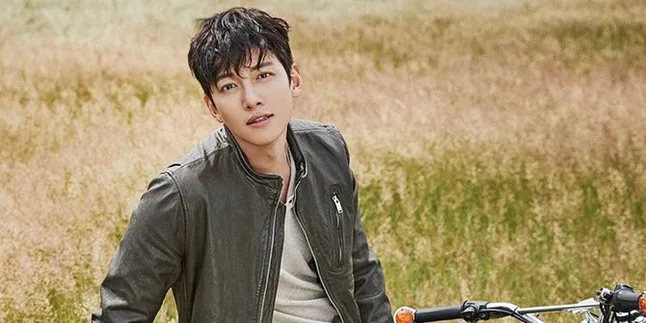 Ji Chang Wook Tampil Shirtless di Episode Terbaru 'MELTING ME SOFTLY' Ji Chang Wook Tampil Shirtless di Episode Terbaru 'MELTING ME SOFTLY'