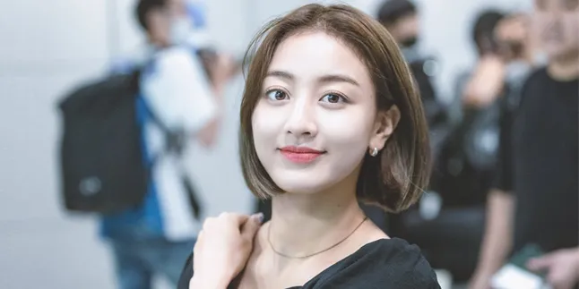 Jihyo TWICE Sukses Dinobatkan Jadi The Queen of K-Pop 2019