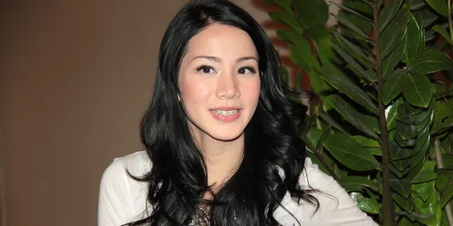 Jill Gladys Tak Ingin Calon Suami Dari Kalangan Selebritis Jill Gladys Tak Ingin Calon Suami Dari Kalangan Selebritis