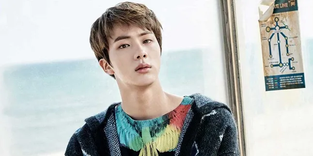 Jin BTS Jadi Viral Lagi Karena Kegantengannya di Red Carpet BBMA Jin BTS Jadi Viral Lagi Karena Kegantengannya di Red Carpet BBMA