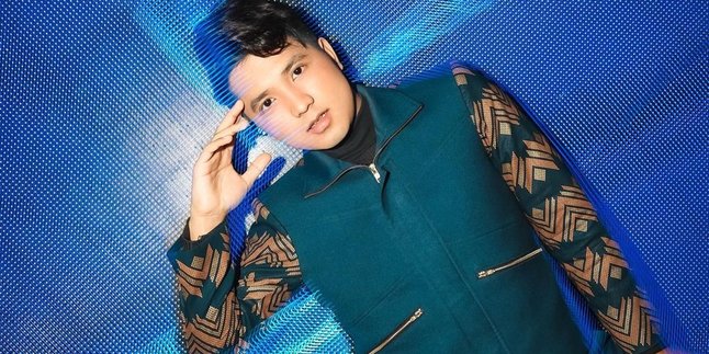 Jirayut Will Release New Single 'Terluka Cinta', Cure Fans' Longing with His Work