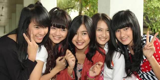 JKT48 Awali Pesta HUT Global TV JKT48 Awali Pesta HUT Global TV