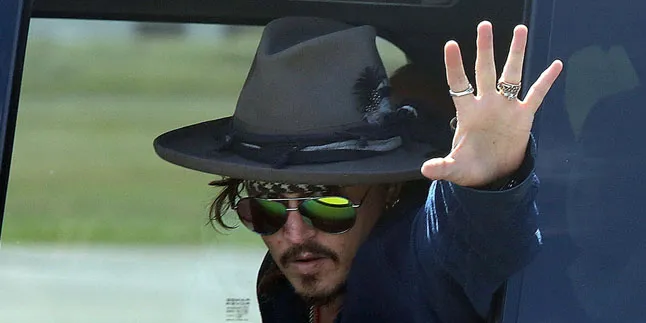 Johnny Depp, Aktor Multi Talenta Ini Rayakan Ulang Tahunnya ke-52 Johnny Depp, Aktor Multi Talenta Ini Rayakan Ulang Tahunnya ke-52