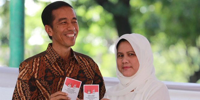 Jokowi Sambangi Markas Slank