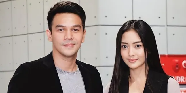 Jonathan Frizzy dan Ririn Dwi Ariyanti Diisukan Bakal Menikah, Begini Kata Benny Simanjuntak Jonathan Frizzy dan Ririn Dwi Ariyanti Diisukan Bakal Menikah, Begini Kata Benny Simanjuntak