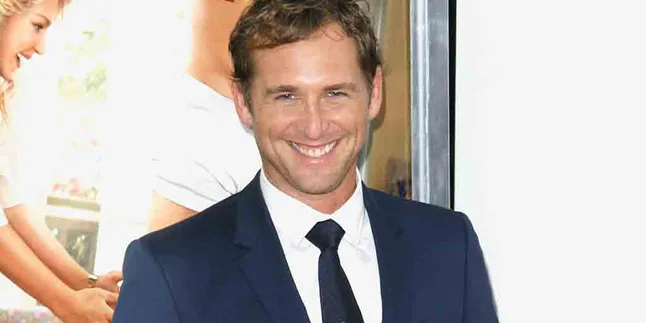 Josh Lucas Digugat Cerai Istrinya