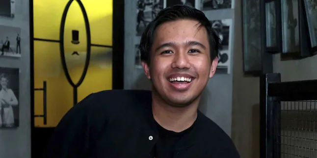 Joshua Suherman Akui Kesulitan Berakting Dengan Bahasa Jawa di Film 'YOWIS BEN'