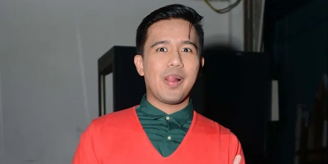 Joshua Suherman Ikut Syuting Acara TV Korea 'Produce 101'?