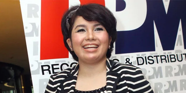 Joy Tobing Sering Dikirimi Foto Selingkuh Suaminya