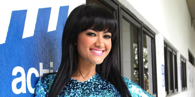 Julia Perez: Mikirin Gaston Bisa Nangis