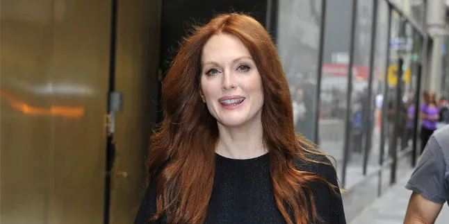 Julianne Moore Jadi Tokoh Penting di 'MOCKINGJAY' Julianne Moore Jadi Tokoh Penting di 'MOCKINGJAY'