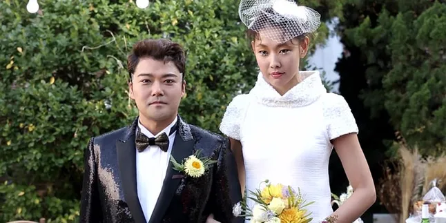 Jun Hyun Moo - Han Hye Jin Dikabarkan Menikah, Agensi Beri Tanggapan Jun Hyun Moo - Han Hye Jin Dikabarkan Menikah, Agensi Beri Tanggapan