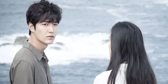 Jun Ji Hyun 'Kecelakaan', Rating 'Legend of The Blue Sea' Turun Jun Ji Hyun 'Kecelakaan', Rating 'Legend of The Blue Sea' Turun