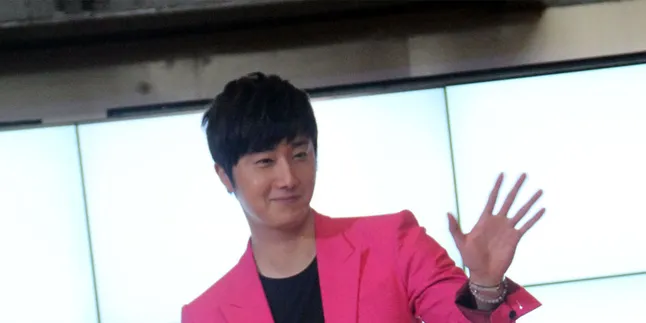 Jung Il Woo Senang Datang ke Indonesia Jung Il Woo Senang Datang ke Indonesia