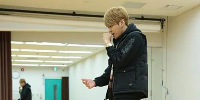 Junhyung Berlatih Keras Jelang Perilisan Flower