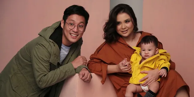 Junior Liem Dapat Tugas Jaga Anak, Putri Titian Merasa Was-Was! Junior Liem Dapat Tugas Jaga Anak, Putri Titian Merasa Was-Was!