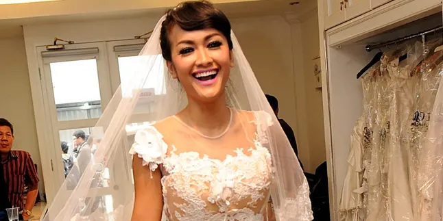 Jupe Siapkan Video Undangan Lamaran Unik