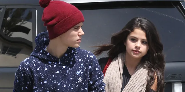 Justin Bieber Bicara Soal Keperawanan Selena Gomez