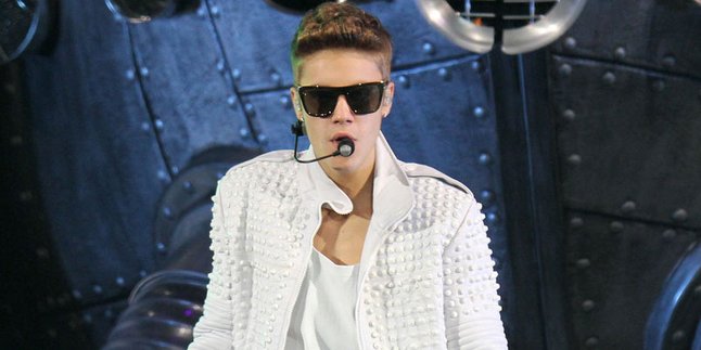 Justin Bieber Kembali Tinggalkan Panggung di Tengah Konser