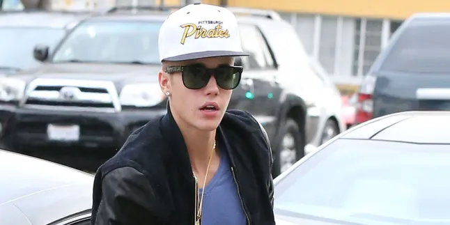Justin Bieber 'Kencani' Wanita Misterius?