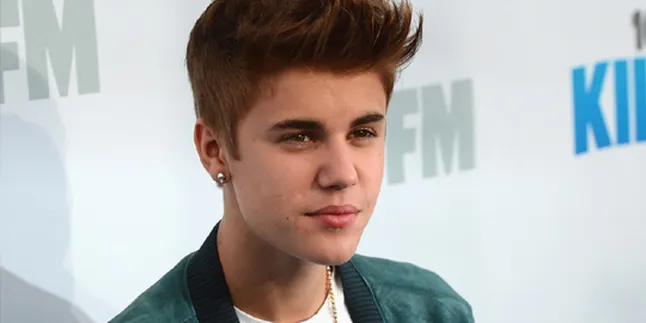 Justin Bieber 'Pasang' Burung Hantu di Lengan