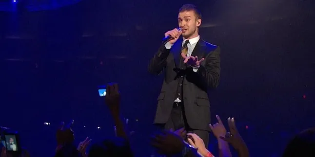 Justin Timberlake Histeriskan Grammy Awards 2013