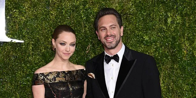 Kabar Bahagia! Amanda Seyfried Hamil Anak Pertamanya