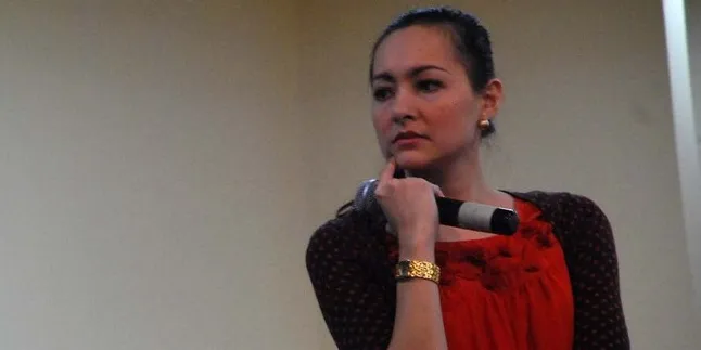 Kabar Duka, Ayah Dewi Rezer Meninggal Dunia Kabar Duka, Ayah Dewi Rezer Meninggal Dunia