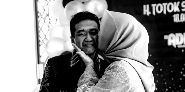 Kabar Duka, H. Totok Pimpinan Orkes Dangdut Adella Meninggal Dunia Kabar Duka, H. Totok Pimpinan Orkes Dangdut Adella Meninggal Dunia