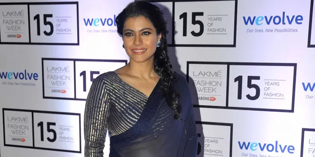 Kajol Tampil Cantik & Glamor di Malam 'Kejayaan BAJIRAO MASTANI'