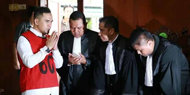 Kakak Saipul Jamiell Resmi Jadi Tahanan KPK Terkait Kasus Suap Kakak Saipul Jamiell Resmi Jadi Tahanan KPK Terkait Kasus Suap