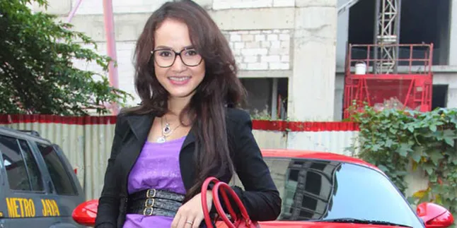 Kalah Praperadilan, Cyhintiara Alona Tetap Ditahan