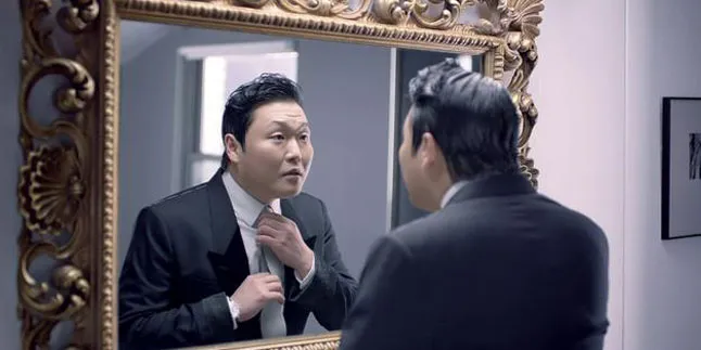Kalahkan Rain & Siwon, PSY Jadi Pria Paling Seksi!
