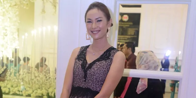 Kalina Octaranny Menikah dengan Pengacara, Ini Alasan Azka Corbuzier Tak Hadiri Akad