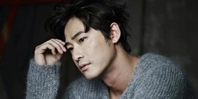Kang Ji Hwan Akhirnya Terima Hukuman Atas Kasus Pelecehan Seksual